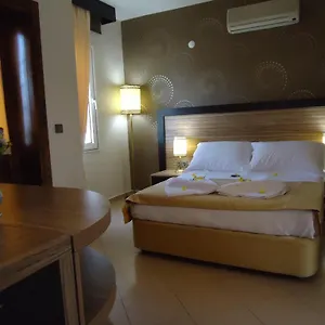 Ayvalik Beach Hotel 3*, Ayvalı Türkiye